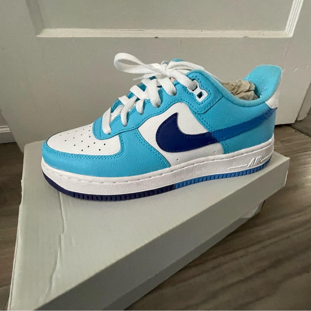 Nike Air Force 1